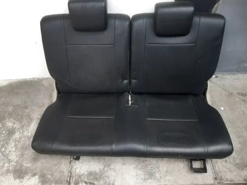 jok/bangku  mobil avanza bangku ke 3