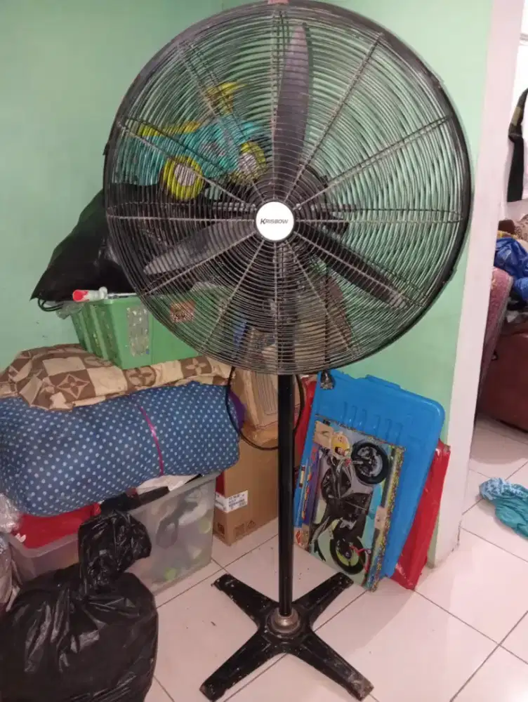 Kipas angin krisbow jumbo