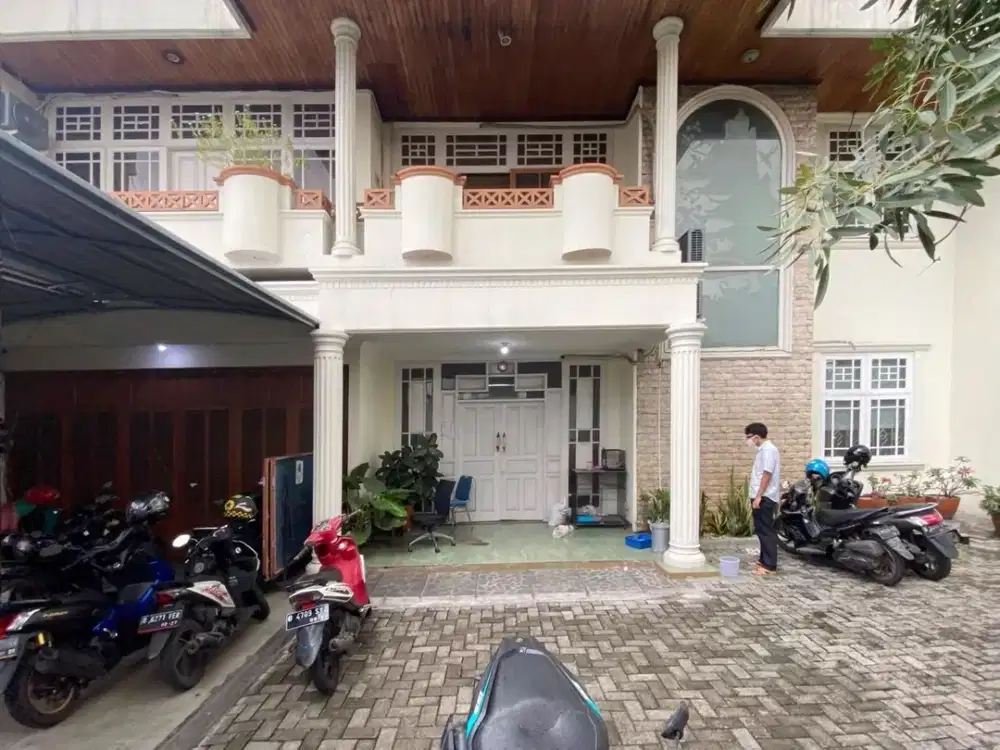 JK491 Rumah Kantor 2 Lt di Jl. Cempaka Pesanggrahan, Jakarta Selatan