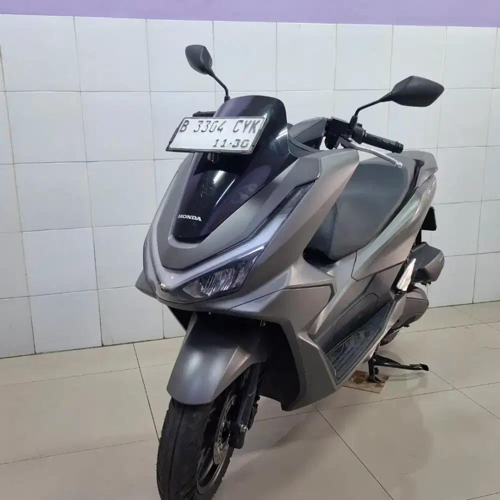 Honda pcx 160 cbs 2025 dp 1juta