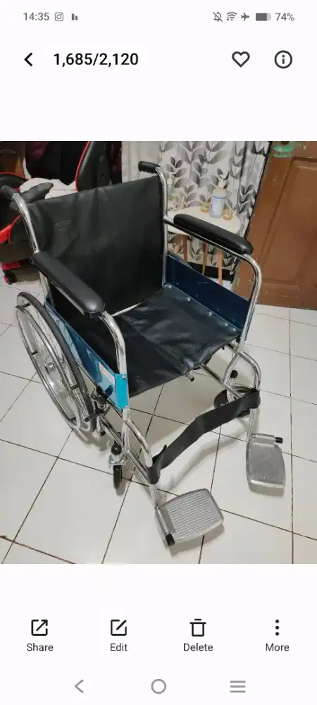 Kursi roda baru belum pernah dipakai