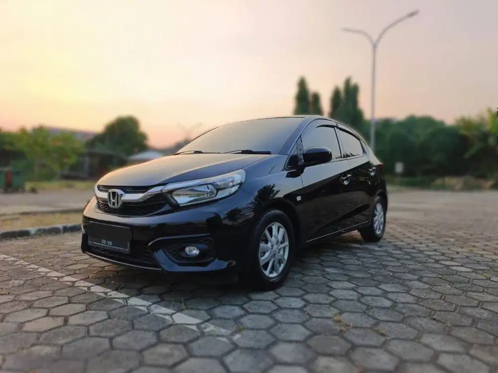 Honda Brio Satya 1.2 E CVT 2021