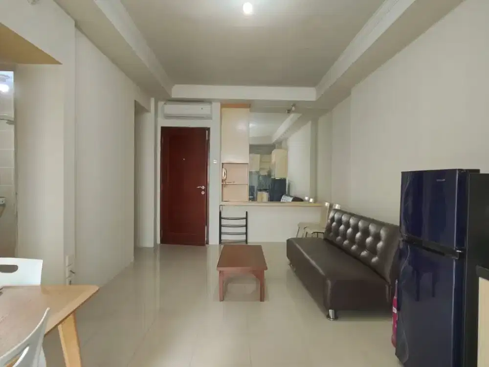Disewakan 3BR Lantai Rendah Full Furnish di Apartemen  Mediterania Garden 2
