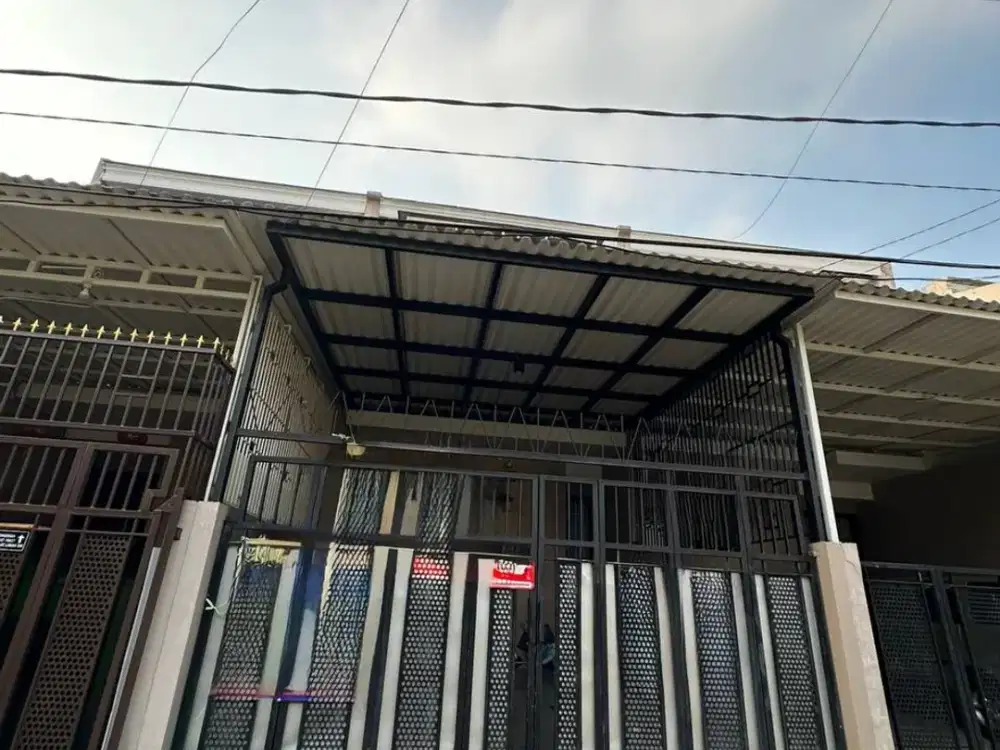Butuh cepat laku ‼ Dijual rumah 2 lantai siap huni lebak Arum dekat raya kenjeran
