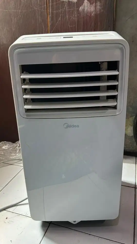 Ac Portable Midea 0,5pk bisa nego tipis