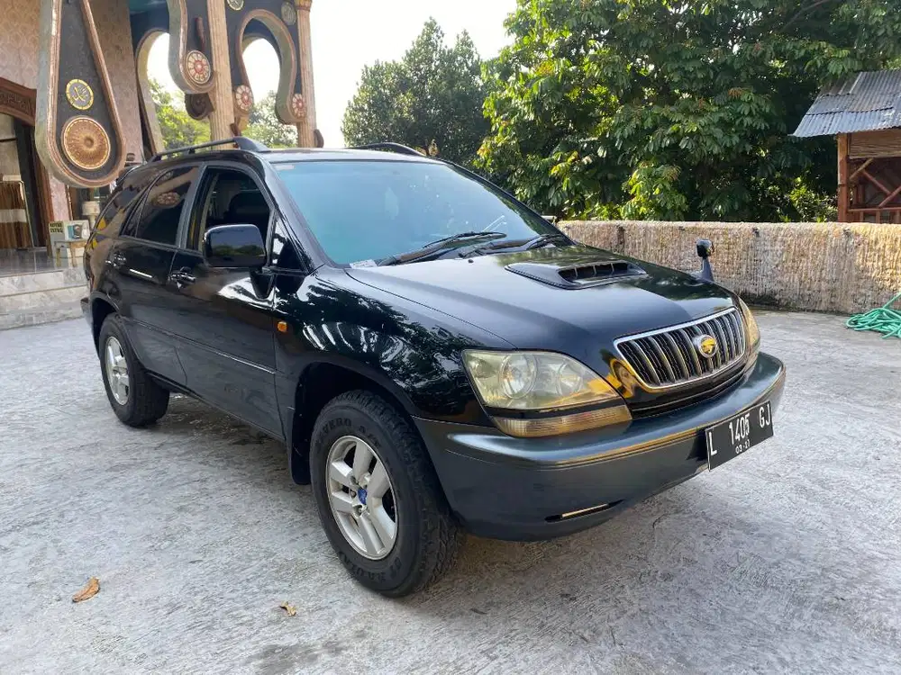Toyota Harrier 3.0 2001 mujiono bisa tukar tambah sekoto badas kediri