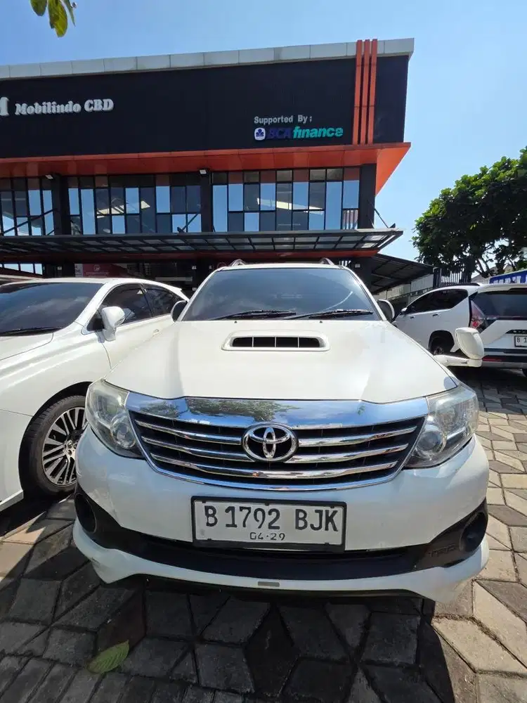 Fortuner vnt trd diesel  matic tahun 2014