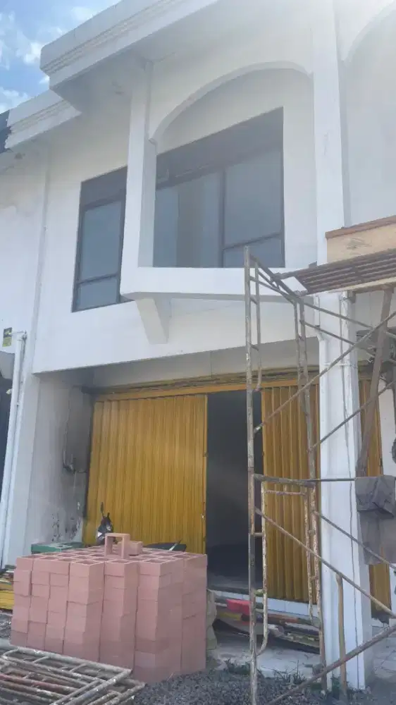 RUKO DISEWAKAN MIN 3 TAHUN PINGGIR BYPASS NGURAH RAI BALI | 2 LANTAI