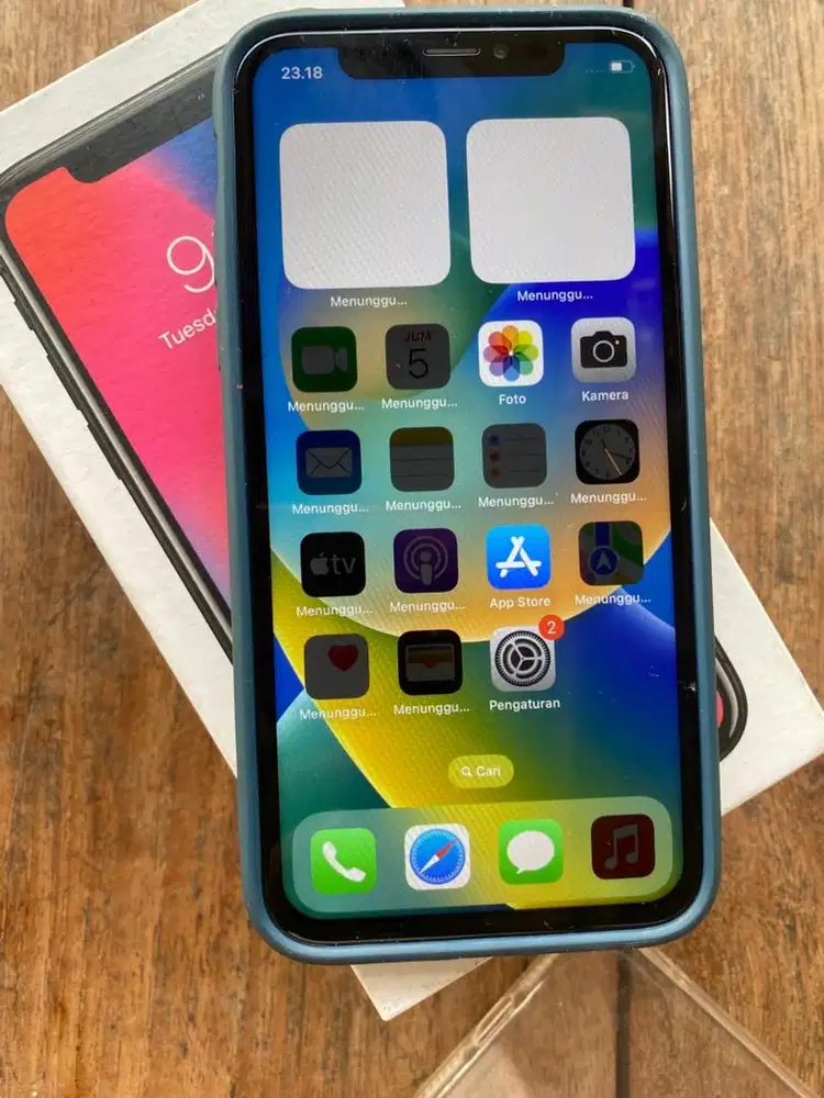 Iphone X 64gb hitam sinyal lancar garansi sesuai iklan