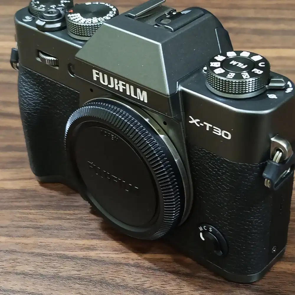 KAMERA MIRORRLESS FUJIFILM XT30 MARK III BODY ONLY LIKENEW FULLSETBOX