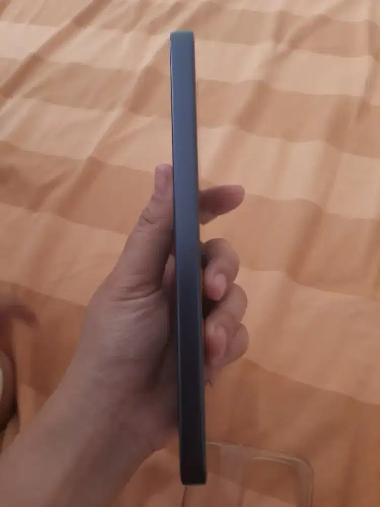 Oppo Reno 15F 8/256 full sett garansi masih ada