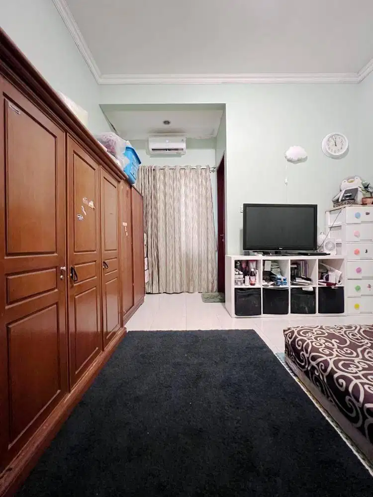 Jual Rumah Bagus nyaman semifurnish strategis cireunde leabk bulus