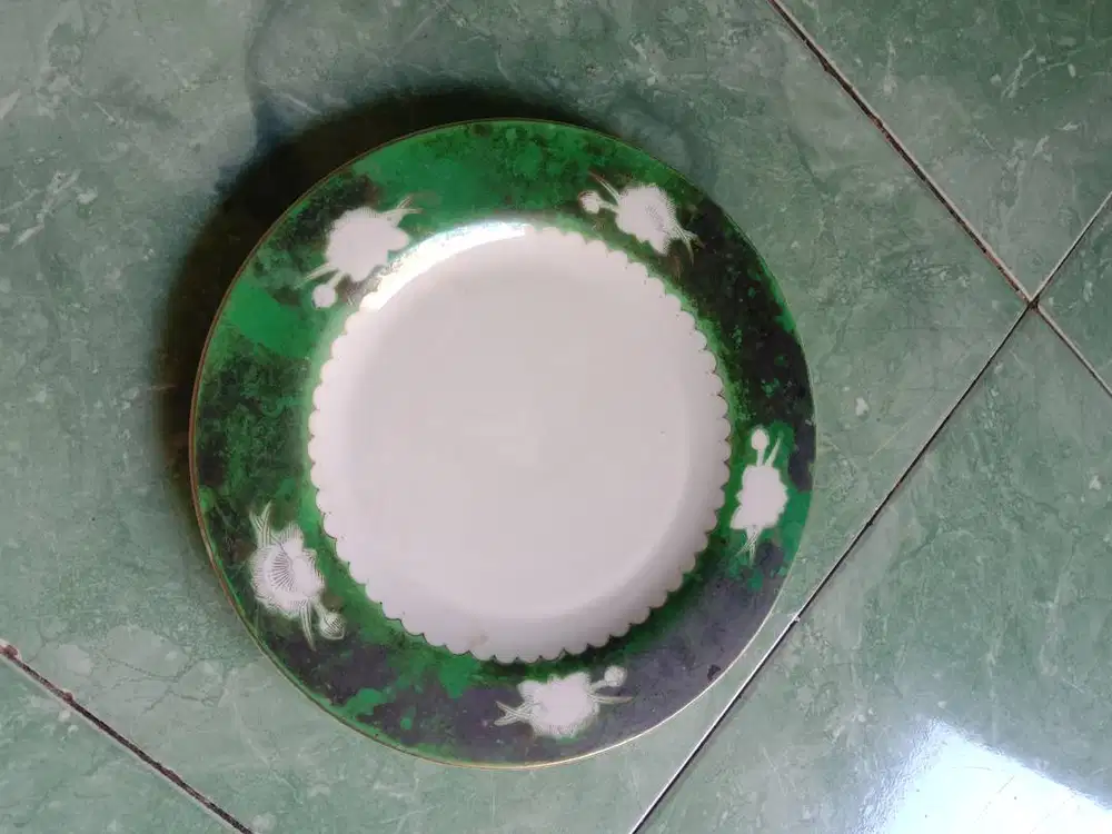 Jual barang antik