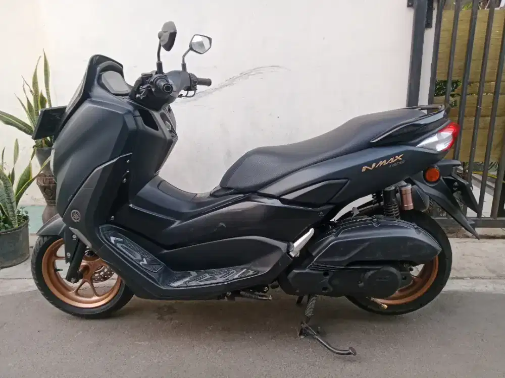 Nmax new keyles tahun 2021 bagus lengkap