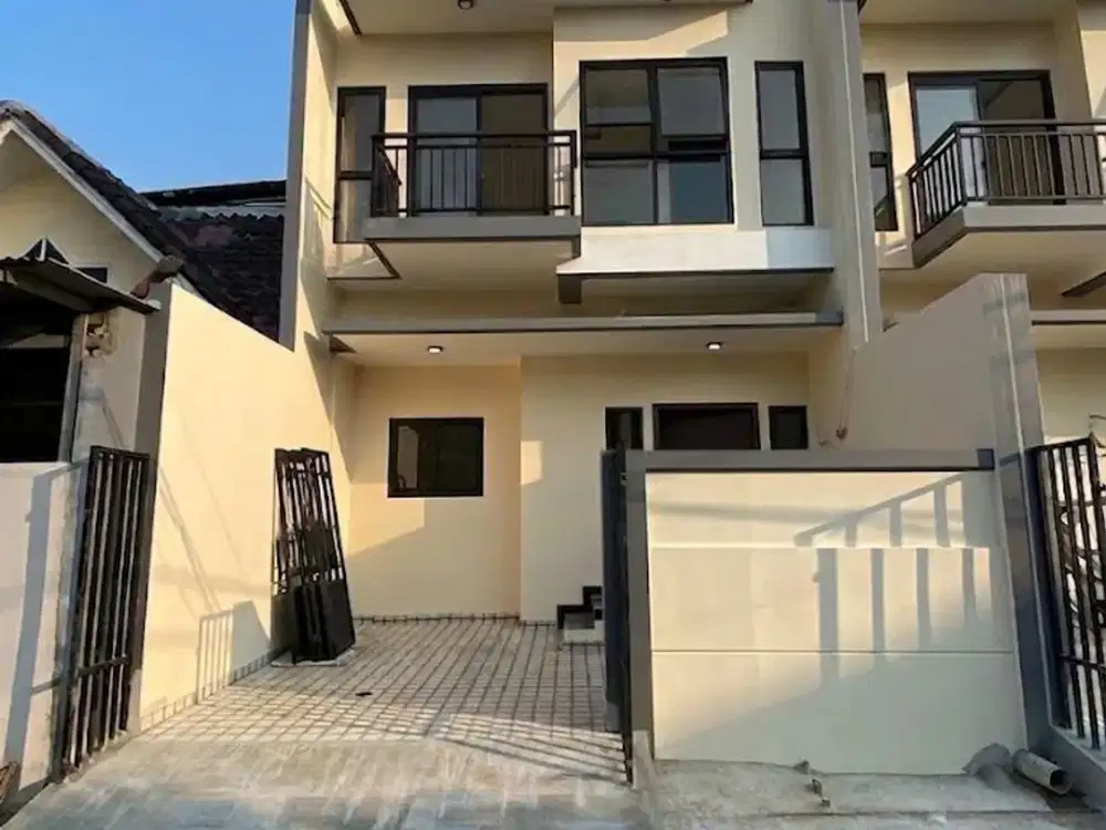 Rumah Baru Citra Garden 1 Luas 6x15 3 Lantai Siap Huni