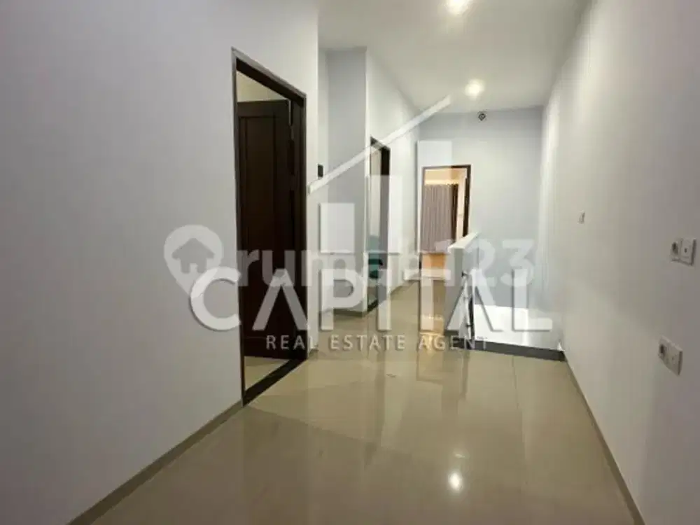 Rumah Minimalis 2 Lantai Tengah Kota di Cluster One Gate Sayap Bkr Soekarno Hatta Dan Moh Toha