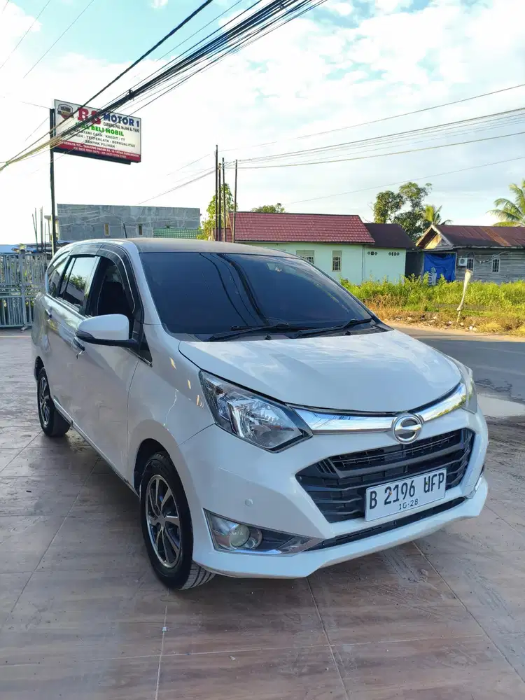 DAIHATSU SIGRA 1.2 R 2017 A/T