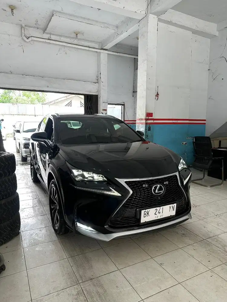 Lexus Nx200T F Sport Matic Sunroof 2015 Murah