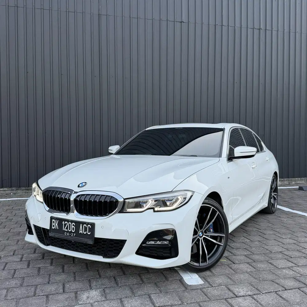 Cash - BMW 330i G20 Msport 2022
