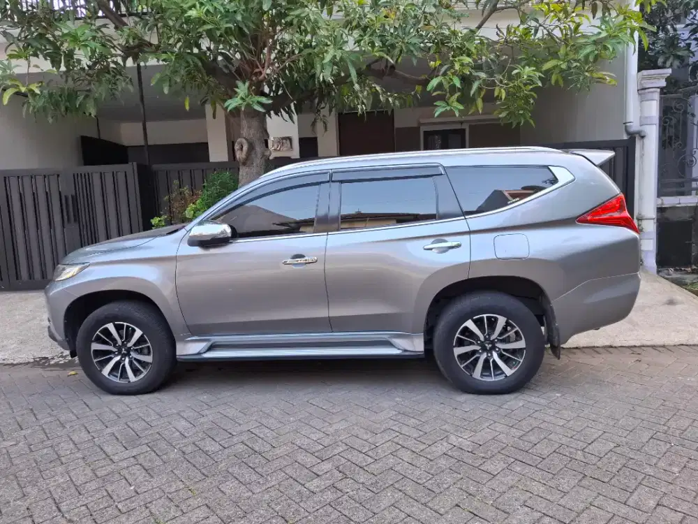 Mitsubishi Pajero Sport 2017 low km