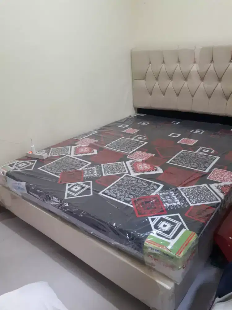 Jual tempat tidur baru