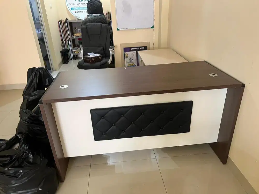Meja kerja murah