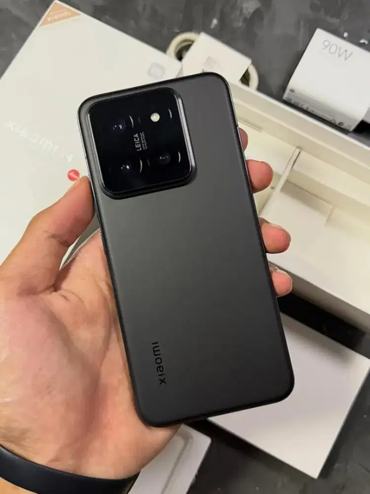 Xiaomi 14 5G Ram 12/256 Lengkap Mulus Original