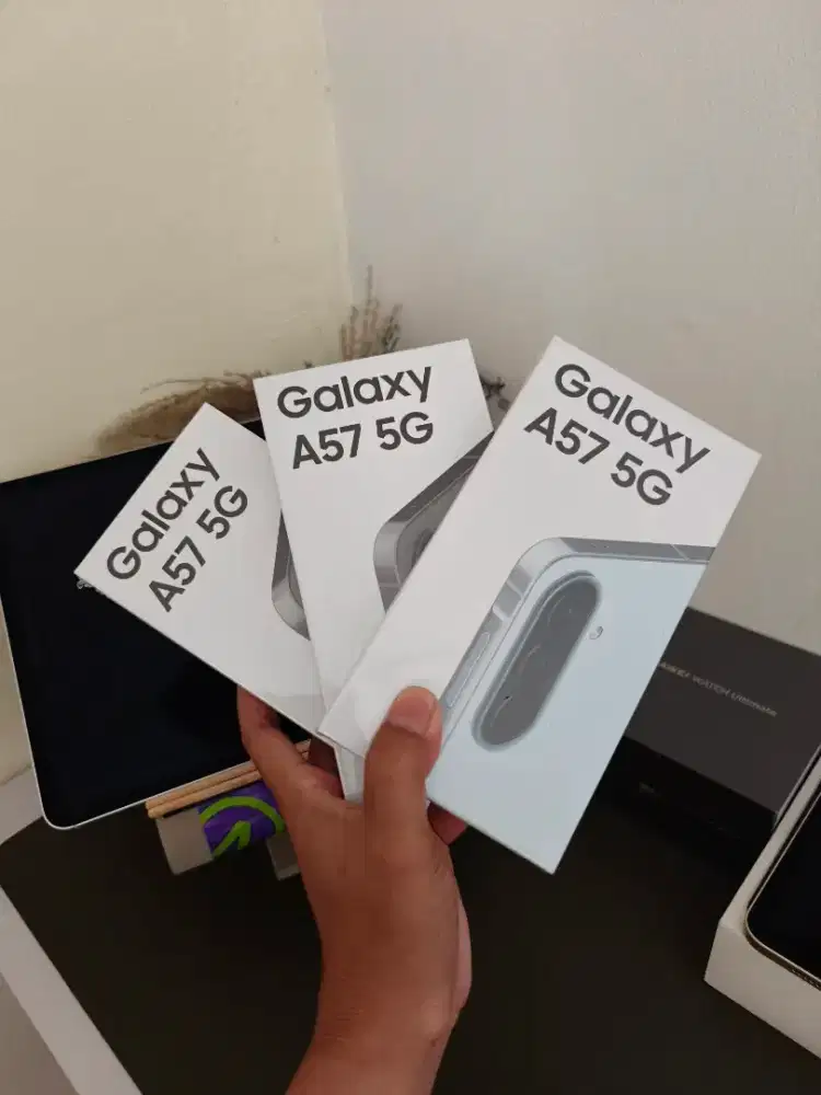 Samsung A57 5G 8/256gb New baru