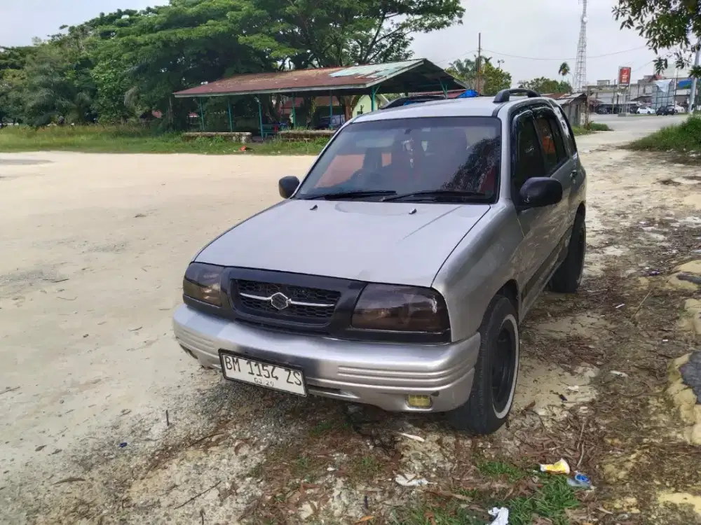 SUZUKI ESCUDO TAHUN 2003