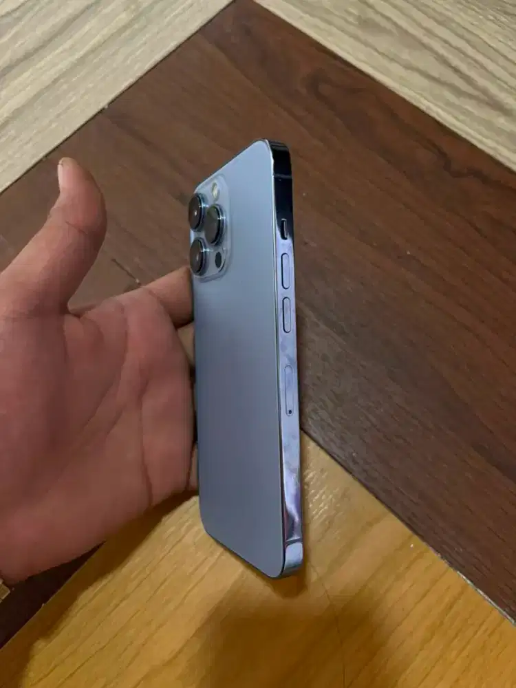 iPhone 13 pro 128
