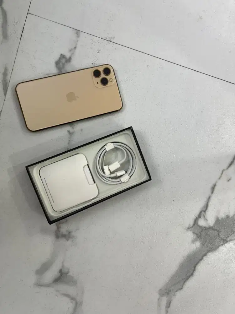 iphone 11 pro 256gb semua ada bonus