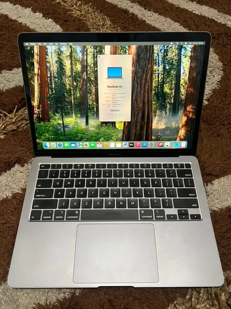 Macbook air 2020 8/128 intel