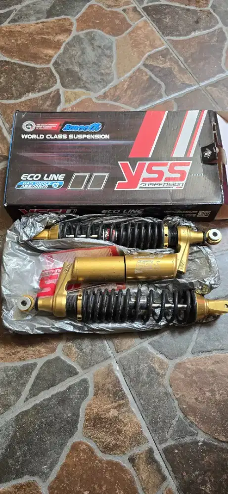 SHOCK YSS G-PLUS GOLD EDITION TC302-365TJ BLACK/GOLD