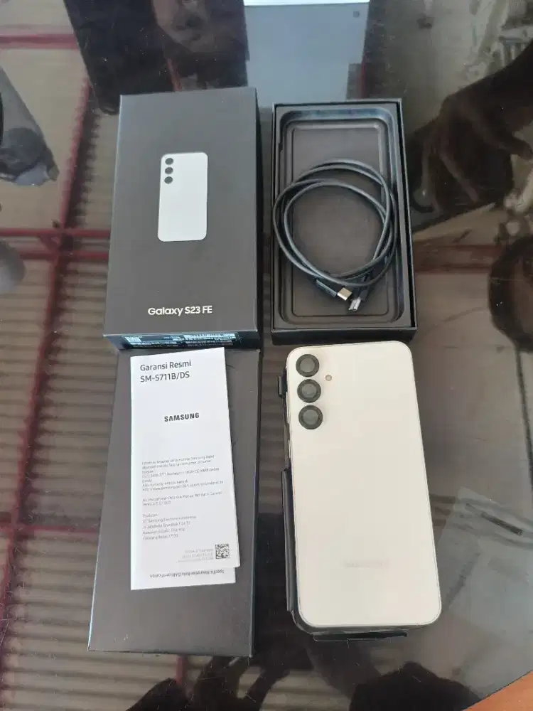 Samsung S23 FE 8/256