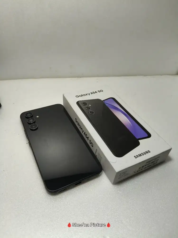 Samsung A54 8/128 second like new