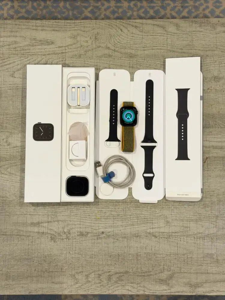Apple iWatch Series 5 iBox