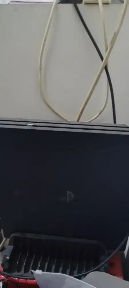 JUAL PS4 PRO SECOND 4JT NEGO