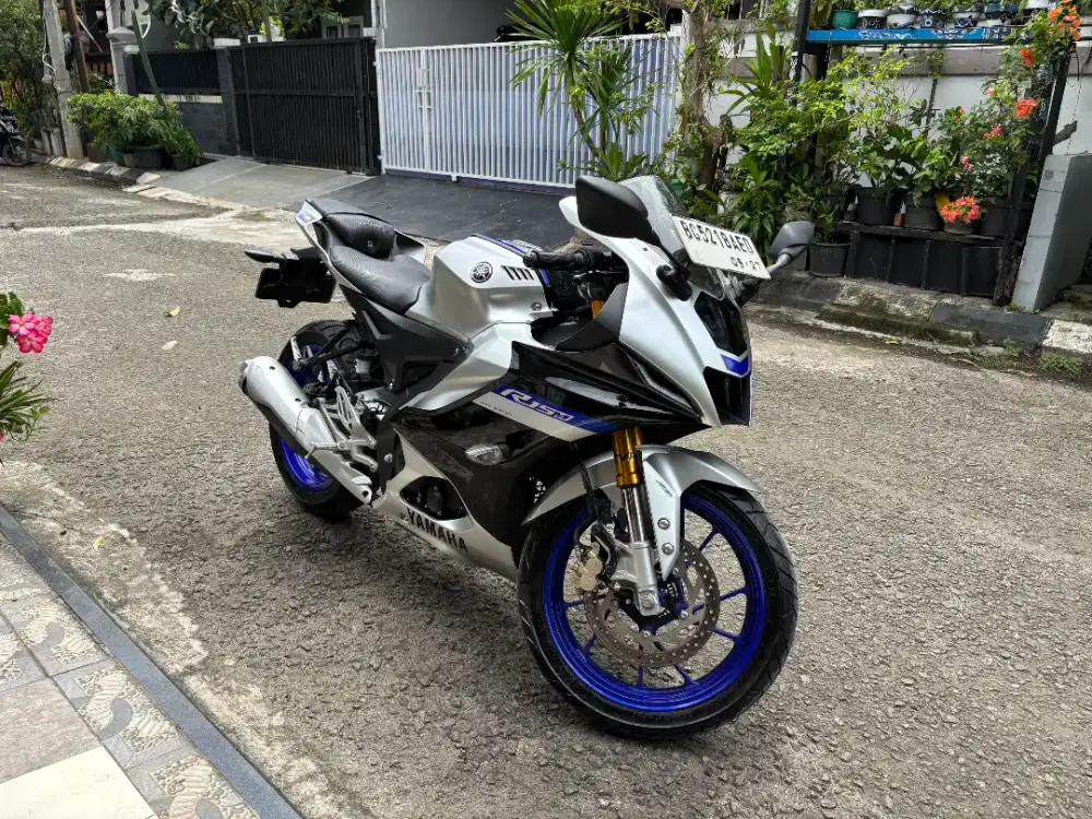 2022 Yamaha R15M