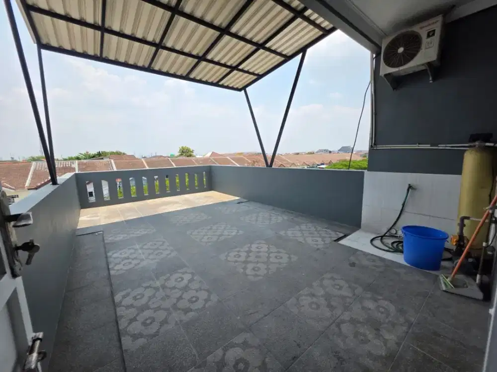 Ruko 3 Lantai Baru Renovasi di Pejuang Harapan Indah Bekasi