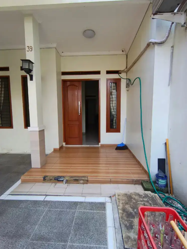 RUMAH SWADAYA 1 POLTANGAN PSR MINGGU JAKSEL