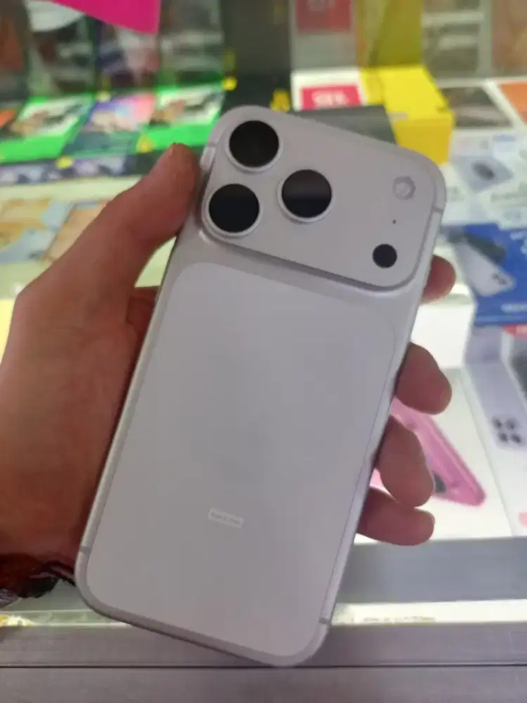 IPHONE 17 pro silver kredit akulaku 0% tanpa DP