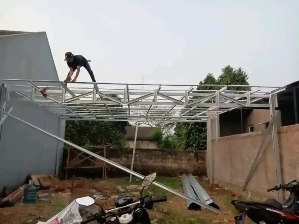 Menerima pemasangan plafond pvc dan interior rumah