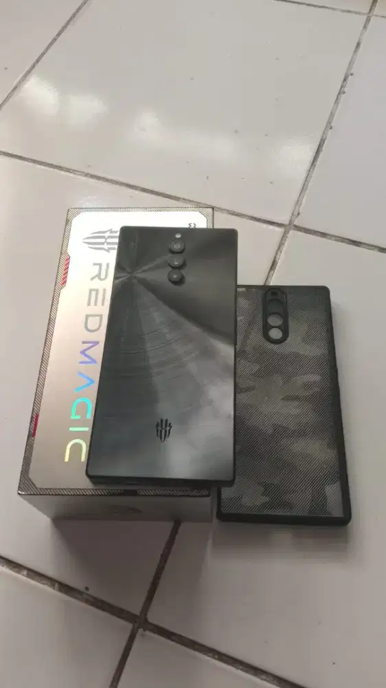 NUBIA RED MAGIC 8S PRO 5G 12/256 95%MULUS FULSET