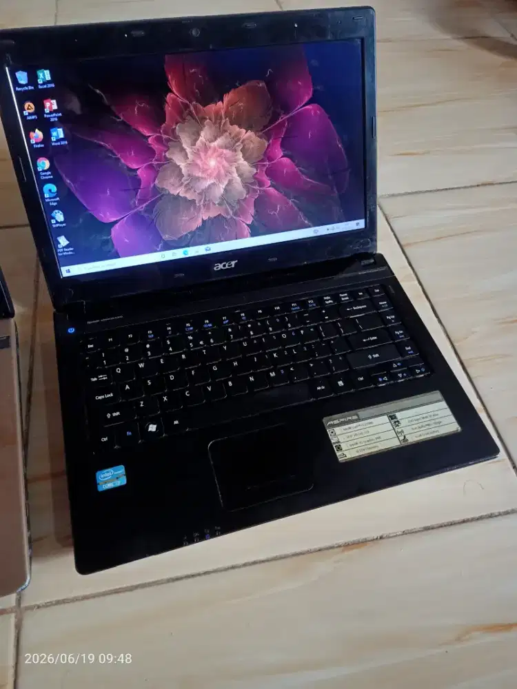 Laptop Acer Core i3