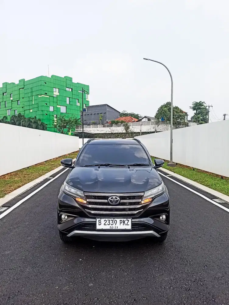 Low KM!! Rush G Automatic Tahun 2021