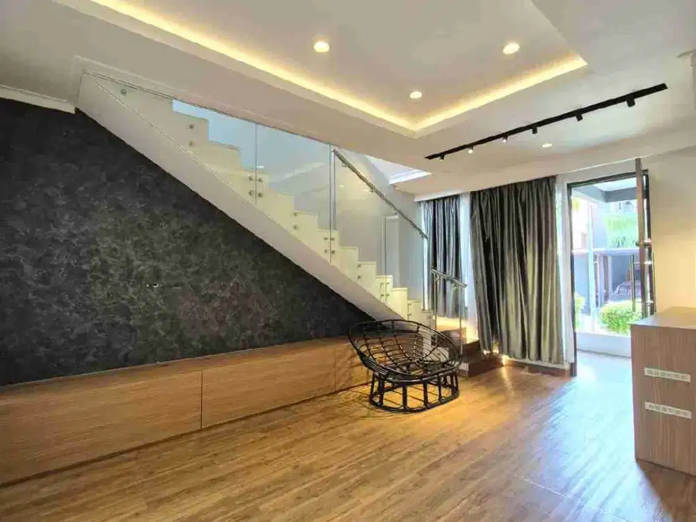 Dijual Rumah siap huni di Discovery Bintaro Sektor 9