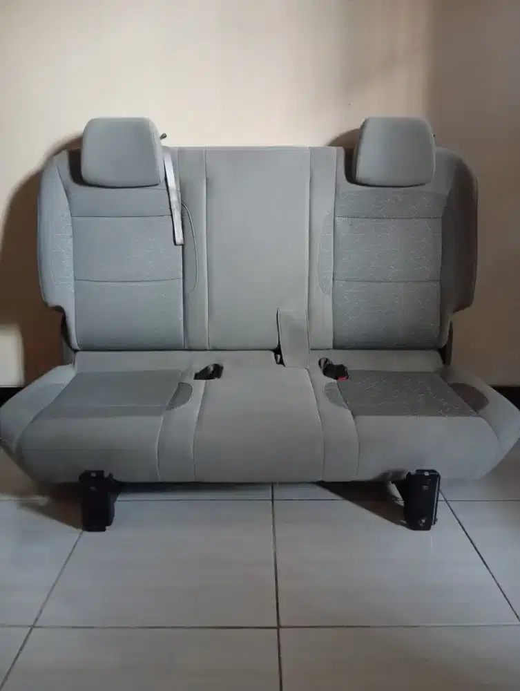 Jok mobil wuling confero