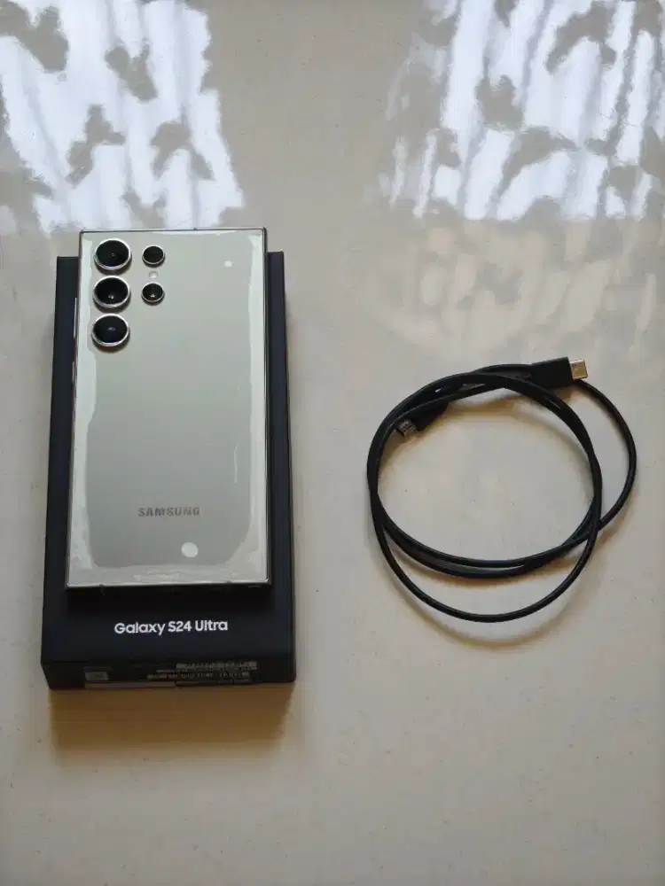 WTS Samsung S24 Ultra 1Tb/12gb