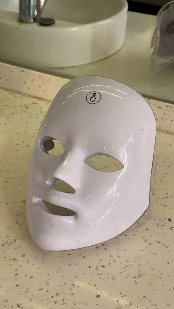Snow-Serene 7 in 1 Masker LED