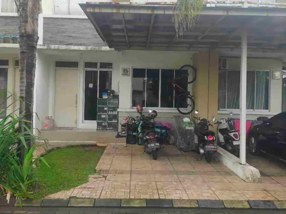 Disewakan Rumah 2 lantai di Cluster Tropical Graden dekat clubhouse cluster , grand galaxy Bekasi